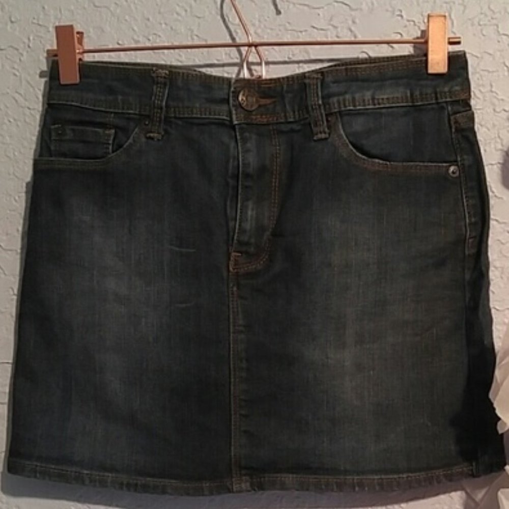 GAP Cotton Spandex A-line, Denim Skirt SZ 4 - Picture 1 of 6